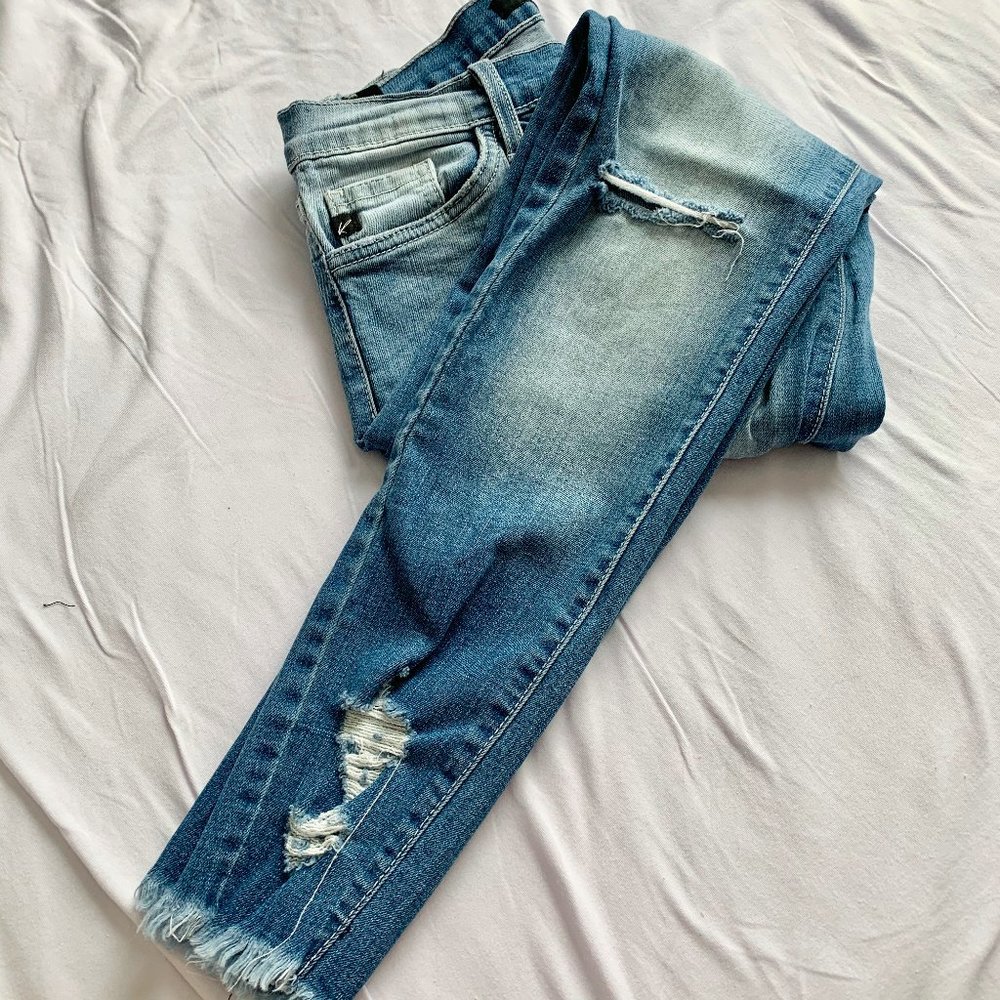 KanCan distressed jeans